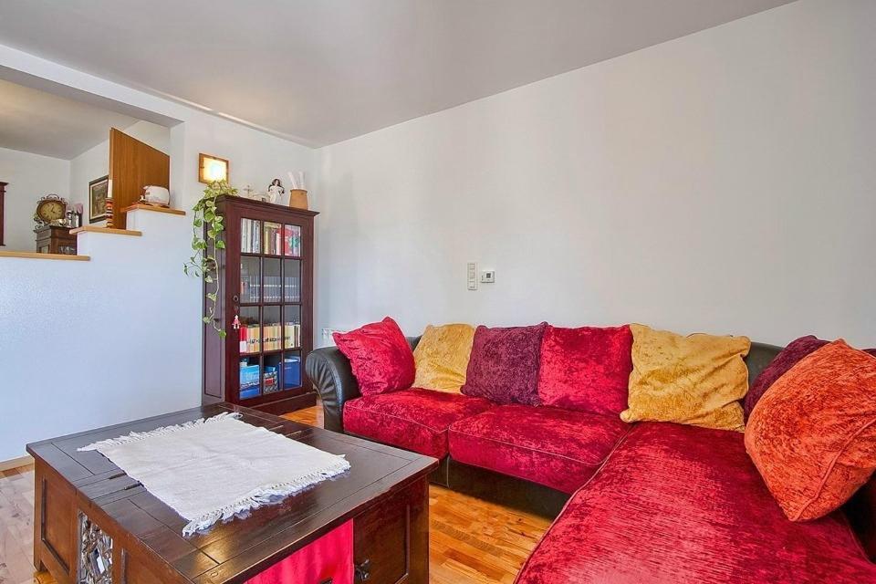 Villa Maggie Sisan Room photo